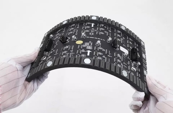 ซื้อ ความละเอียดสูง P2mm กลมห้างออมสินโค้งอ่อน สกรีนจอ LED แบบยืดหยุ่น online manufacture